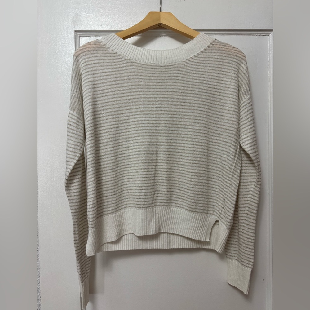 CLUB MONACO Linen Boatneck Sweater - size m